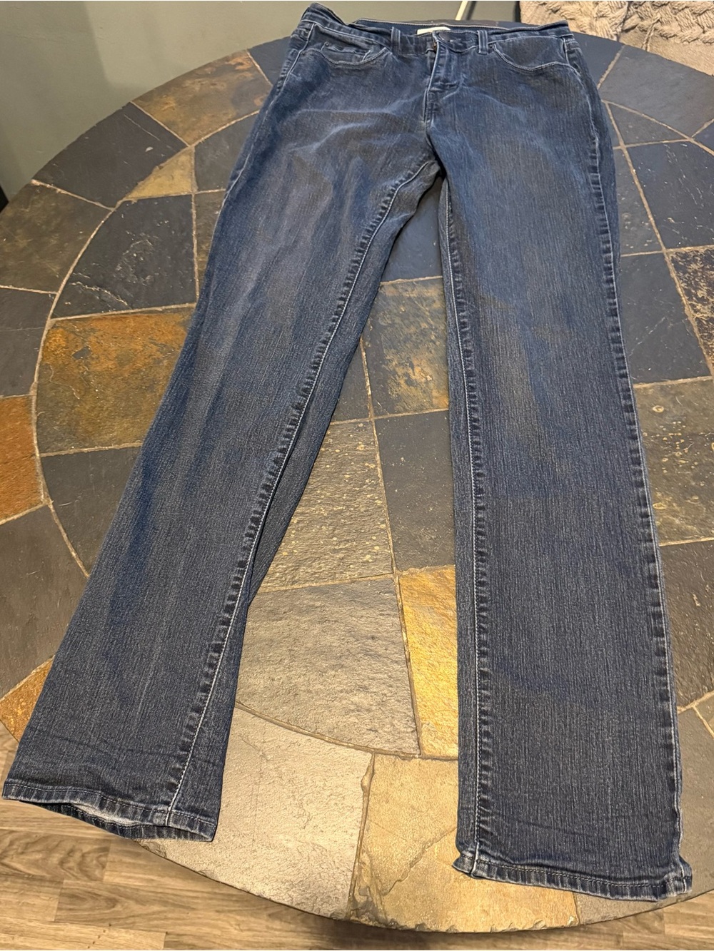 Levi's Women's Dark Blue Straight-Leg Jeans